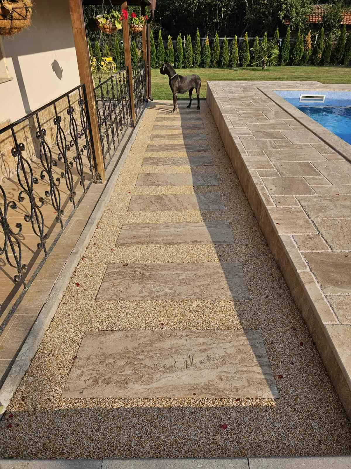 Travertine as one of the best materials for outside flooring