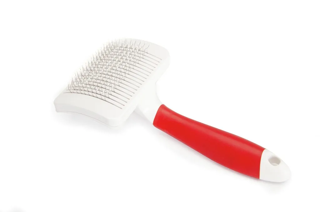 Camon Self-cleaning slicker brush M-L - Самопочистваща се четка за кучета и котки, 10,5 см. 2