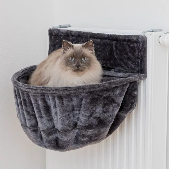 Trixie Cuddly Bag XXL for Radiator - Легло за котки за радиатори, 55 × 15 × 36 см. 1