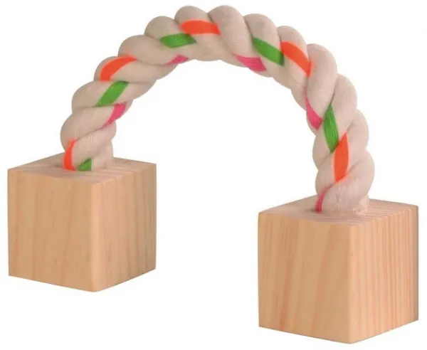 Trixie Playing Rope - играчка за морски свинчета и зайчета , дървени кубчета с въже.20 см.