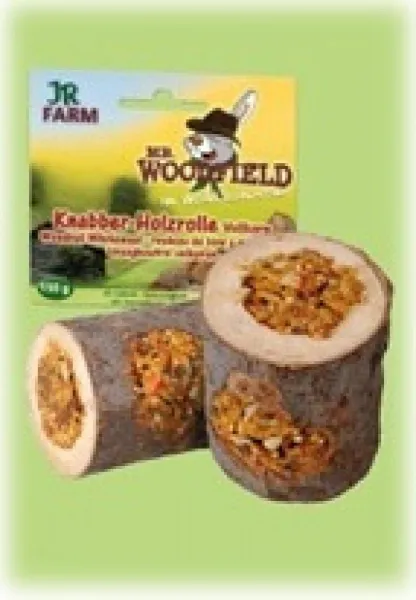 JR Farm - Специалитет, лакомство - Roll’n’Tree-Дървен рол с моркови за гризачи - 150 гр.