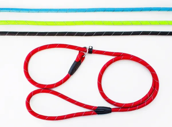 Миазоо Ексклузив - Повод -удавник за кучета въже, светлоотразителни нишки ф12мм/150см червено