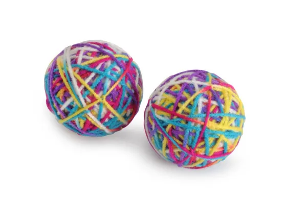 Camon Cat toy - balls of yarn with bell - Забавна котешка играчка - топка от прежда с камбанка 2 броя х 6 см. 1