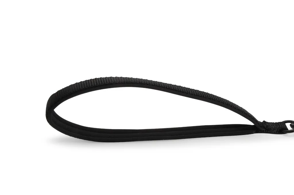 Camon Black leash with padded handle - Повод за кучета от мини породи с подплатена дръжка , 1100/1800 мм. , черен 2