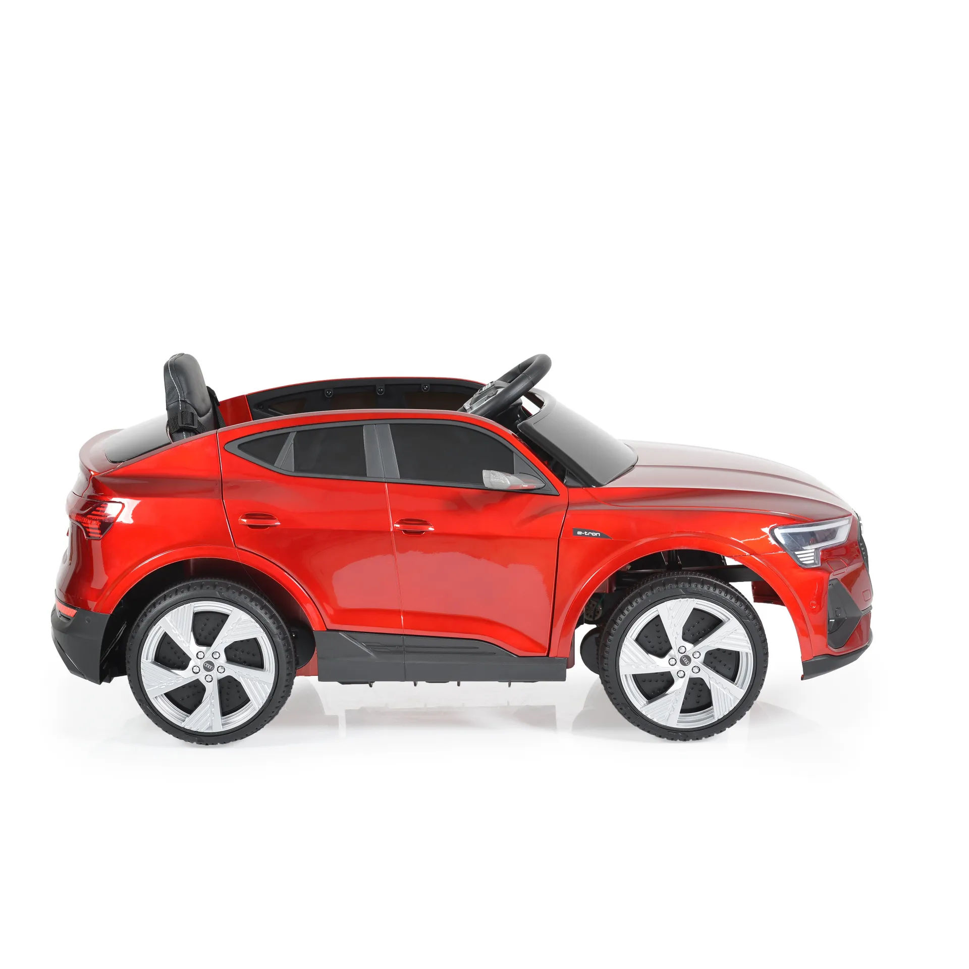 Акумулаторен джип Audi Sportback 4x4 12V Червен с меки гуми и отварящи се врати | Iguana.bg 5