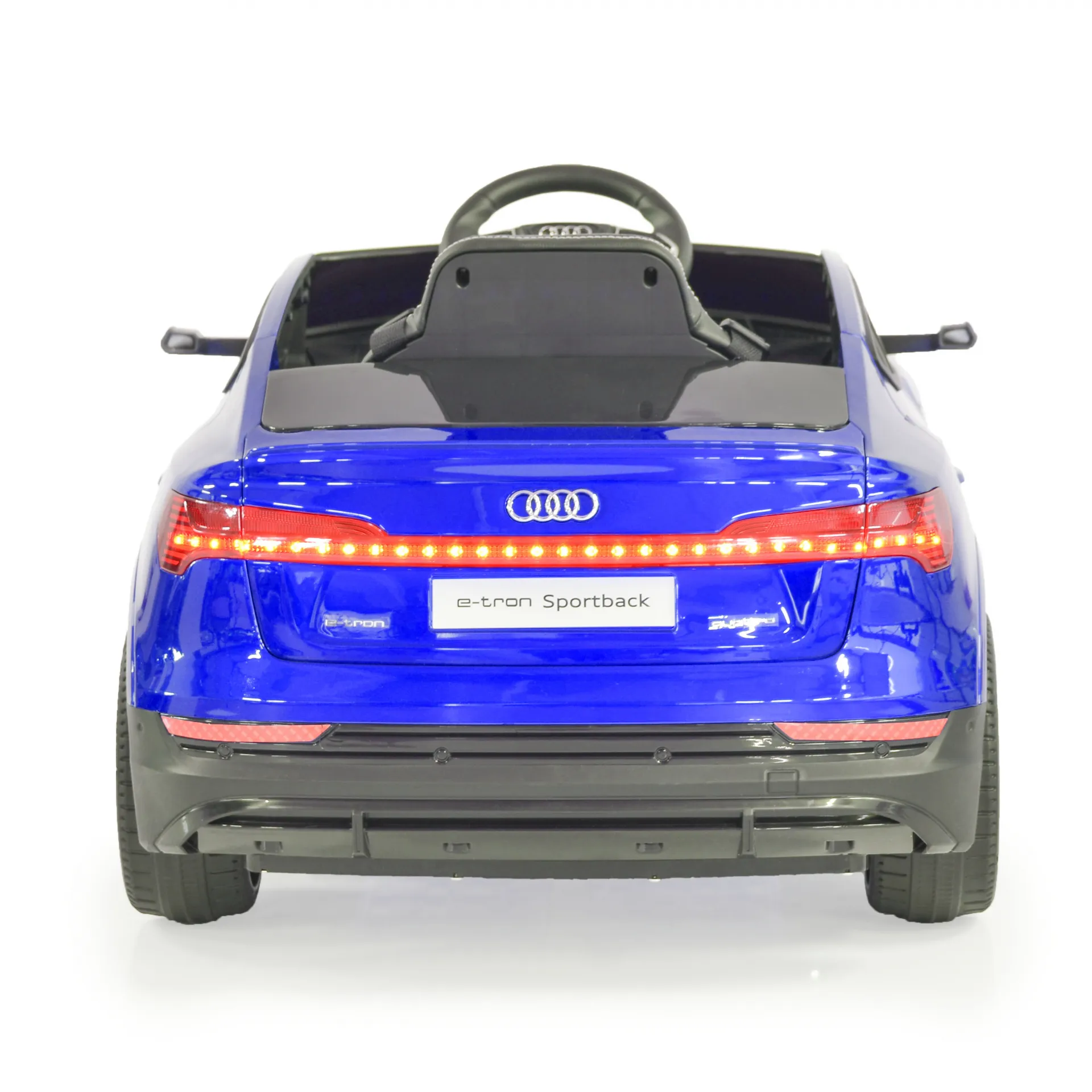 Акумулаторен джип Audi Sportback 4x4 12V Син с меки гуми и отварящи се врати | Iguana.bg 6