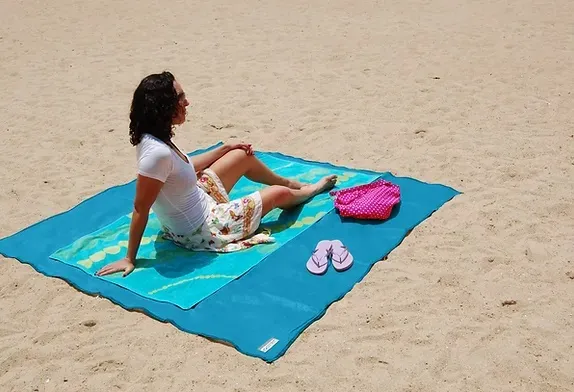 Постелка за плаж и пикник 2в1, 150х200см, незадържаща пясък | IGUANA.BG 16