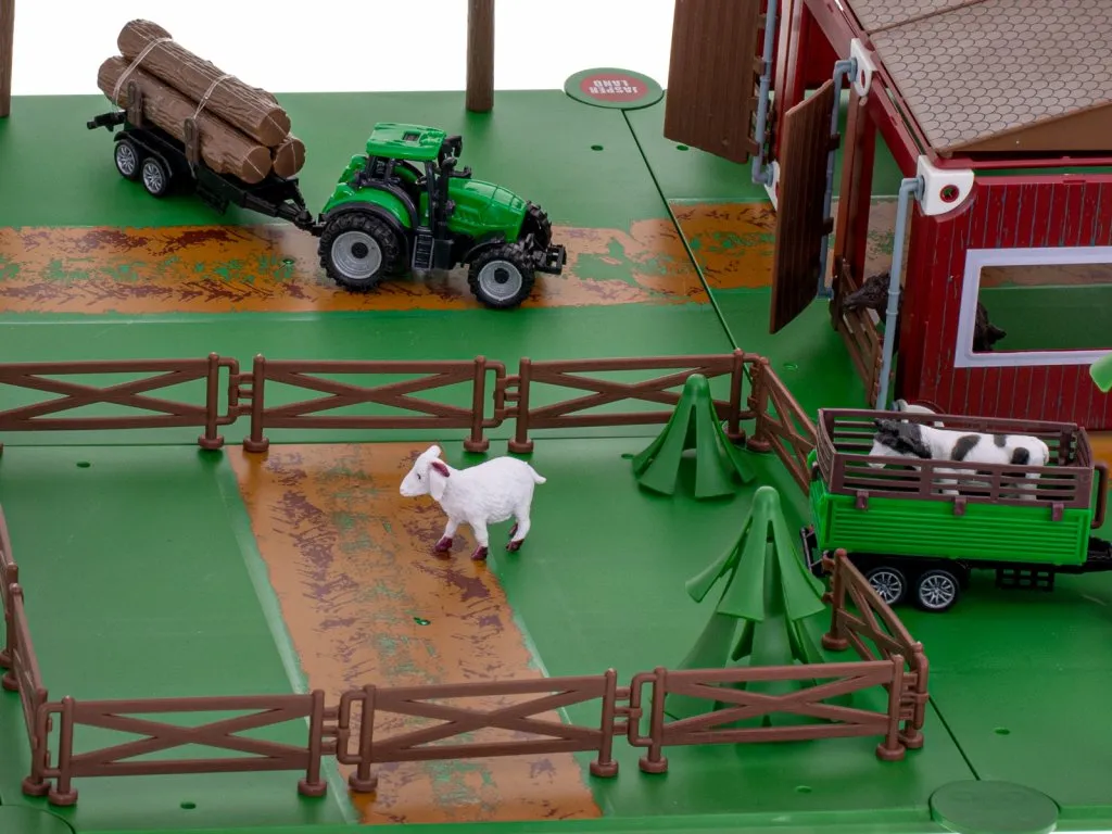 Детска ферма с 3 животни, 2 трактора с ремаркета и сгради 102 части | Iguana.bg 15