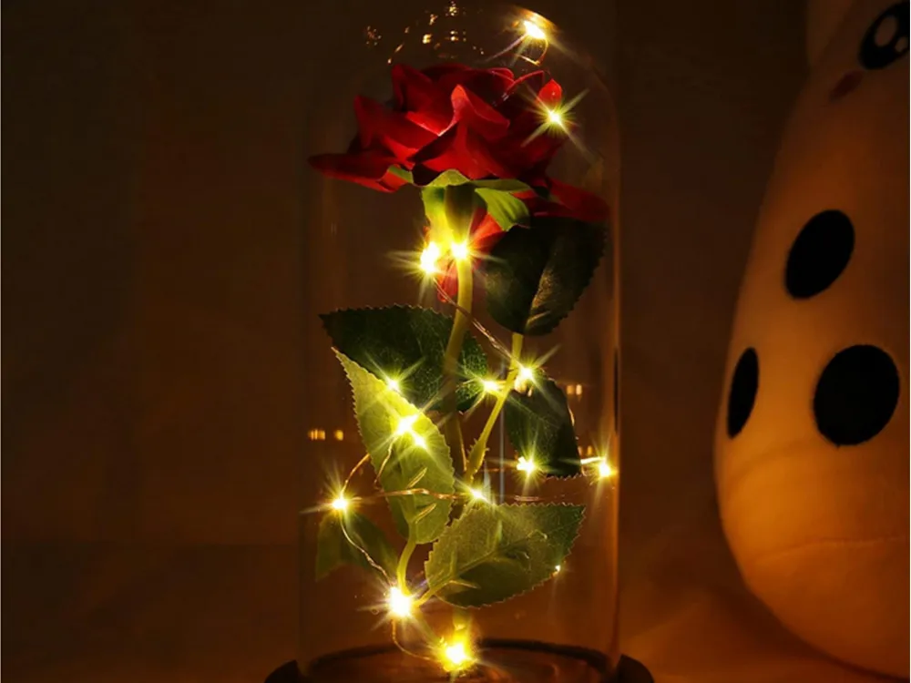 Роза в светеща LED стъкленица с луксозна подаръчна опаковка 27