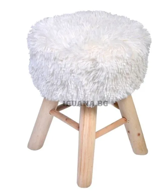 Декоративно столче за камина с мек бял пух 3