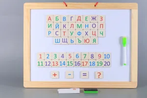 Дървена магнитна дъска 2в1 с българската азбука и аксесоари 1