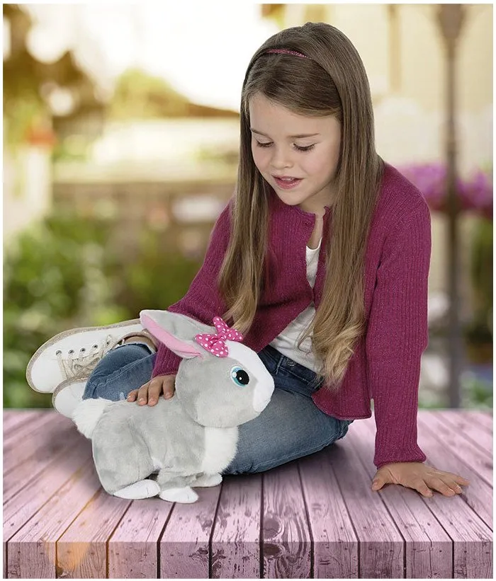 IMC Зайчето Betsy, Многофунционално Интерактивно зайче, реагира и издава звуци, ходи и мърда с уши  4