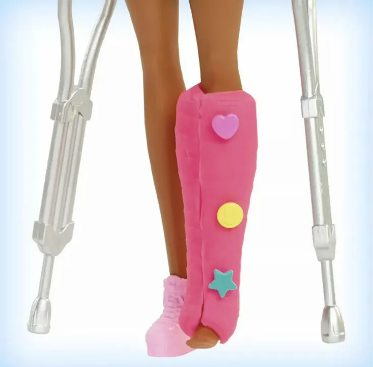 Кукла Barbie - Игрален комплект ортопедична клиника 8