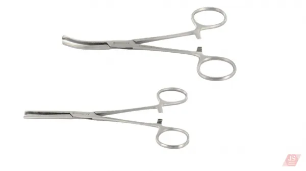 Kocher hemostatic forceps 1