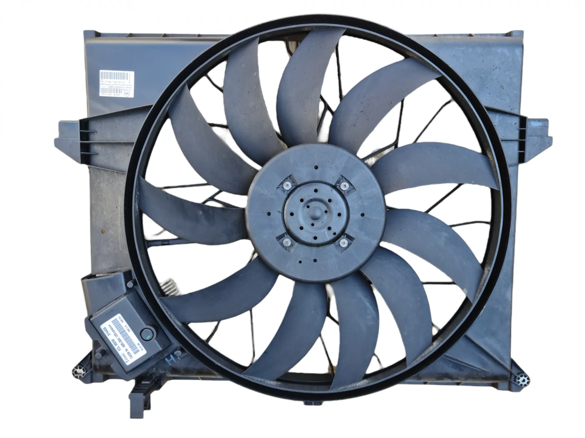 Вентилатор на радиатора Mercedes M-class W164(2005-2011)-[A 164 500 00 93]