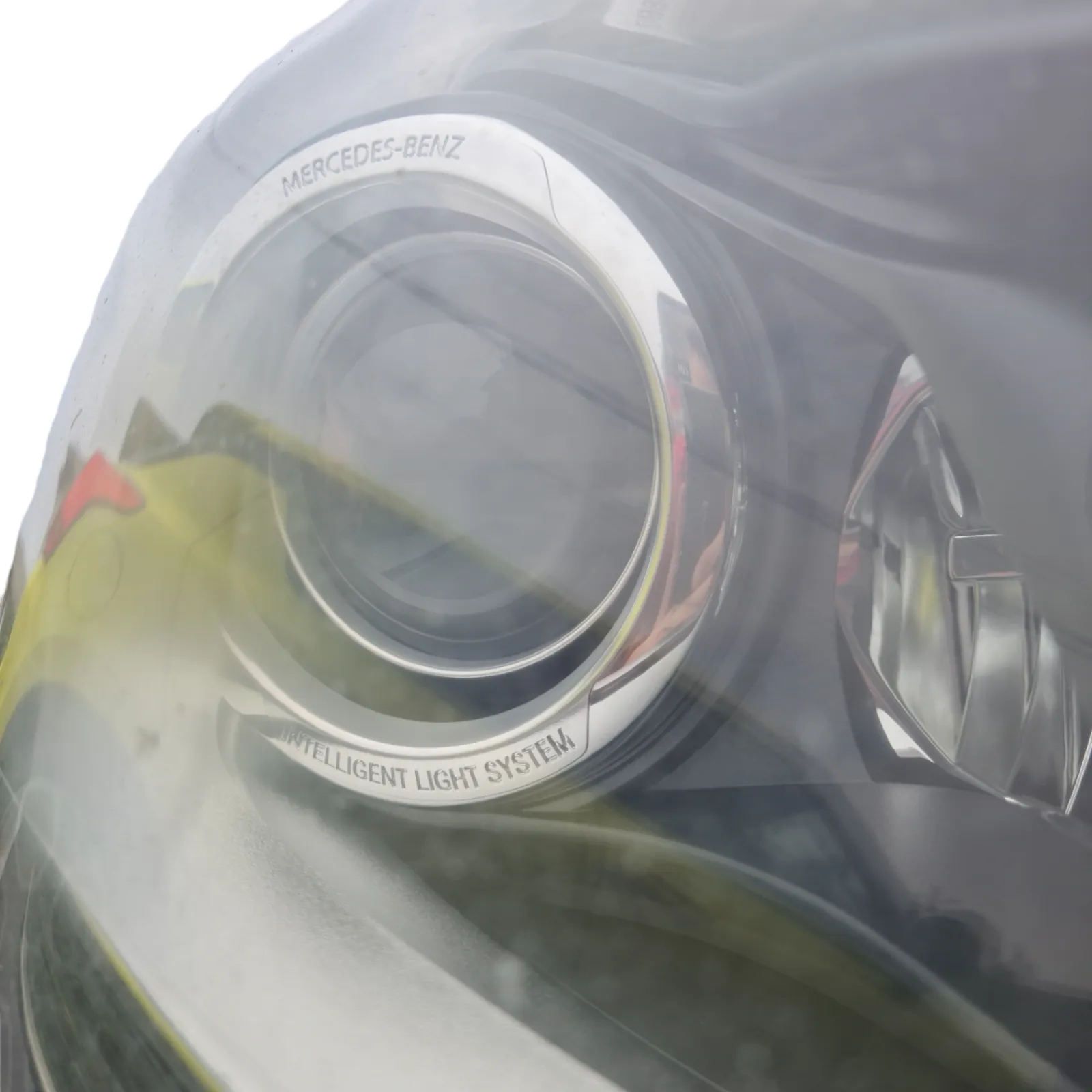 AMG Фар Десен Ксенонов Mercedes C-class W204(2011-2015)-[A 204 820 58 59] Комби INTELLIGENT LIGHT SYSTEM  2
