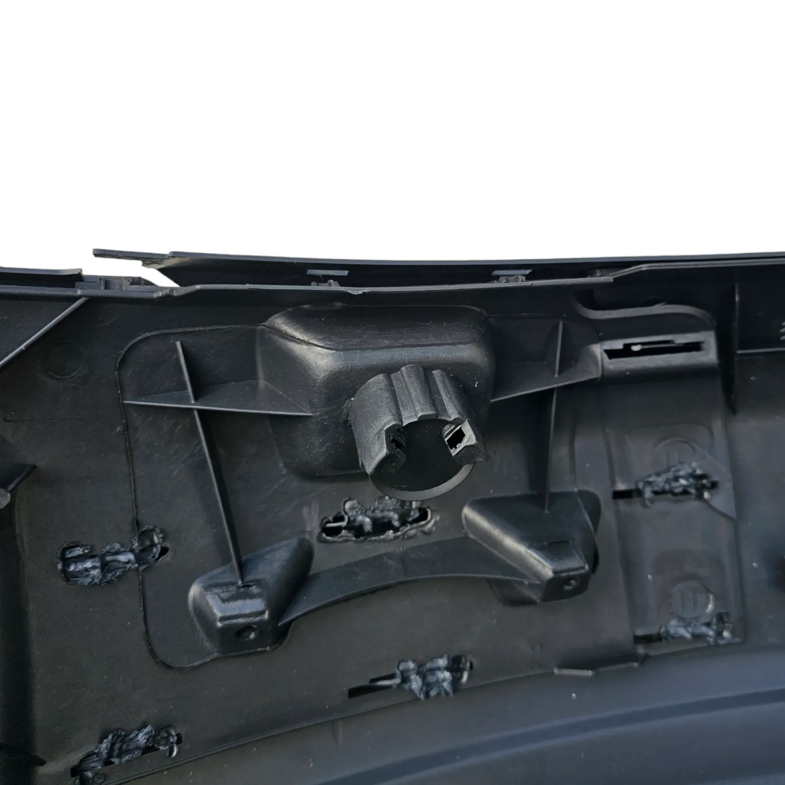 Предна броня за Volkswagen Caddy (2004-2010) [2K08072177G9] 6