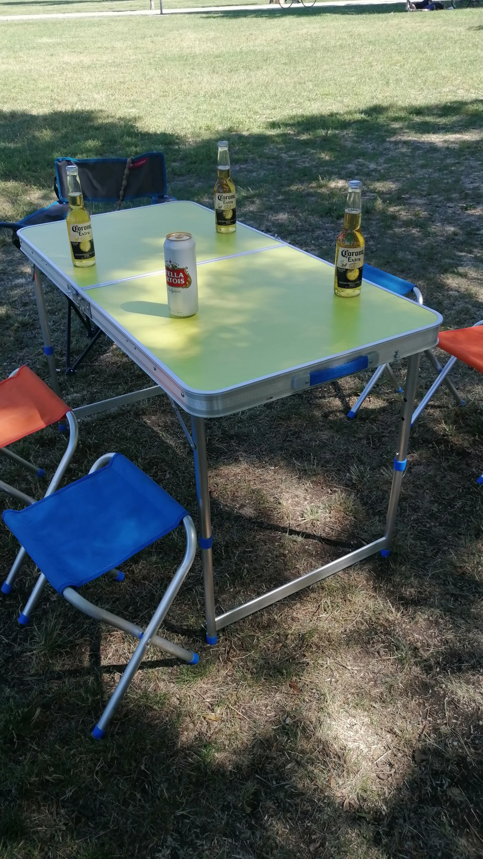 Преносима пикник маса със столчета 3