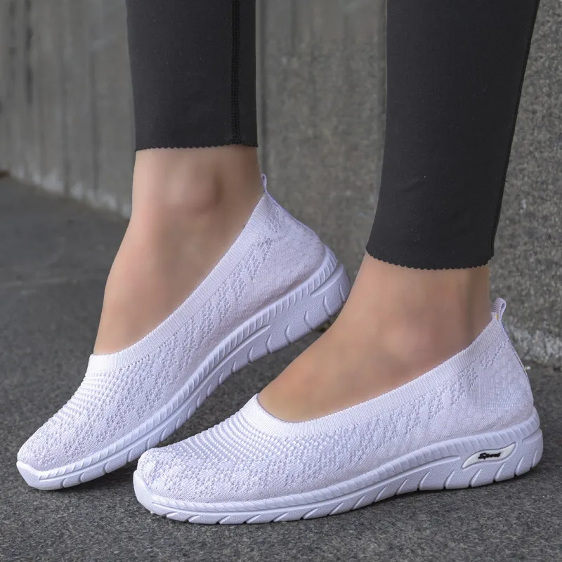 Ежедневни дамски обувки D210 white 3