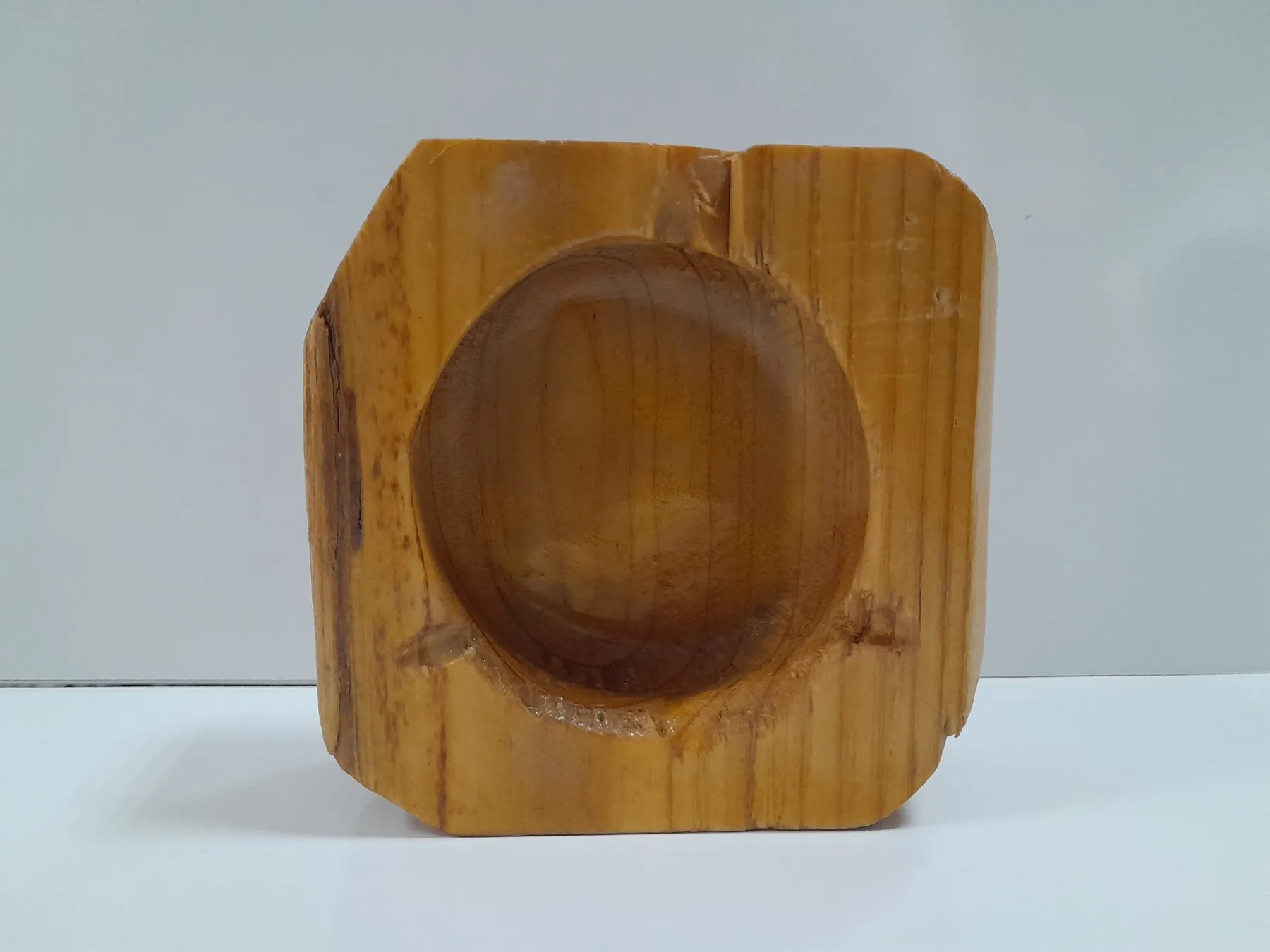 Дървен пепелник, ръчно изработен 1