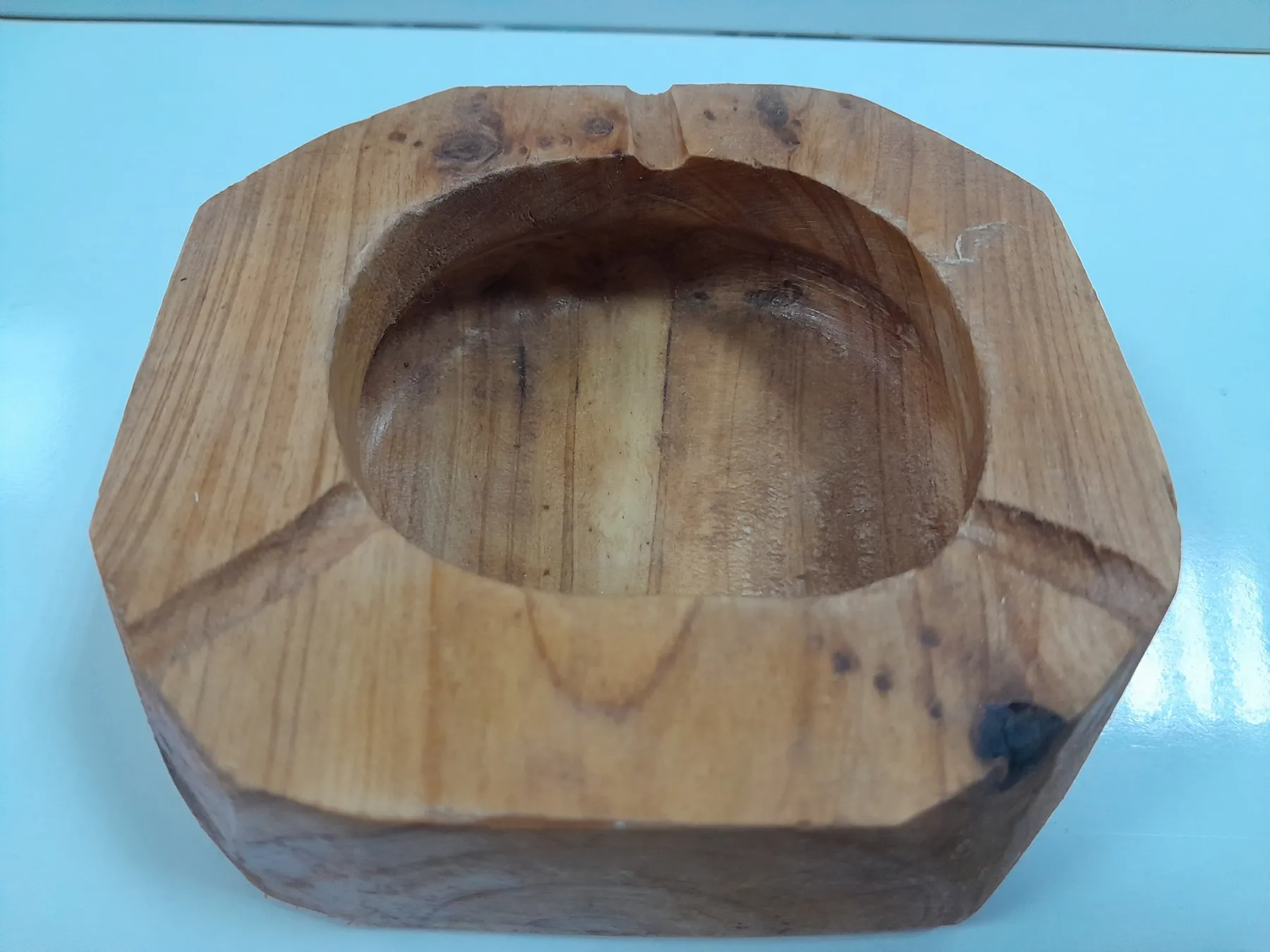 Дървен пепелник, ръчно изработен 3
