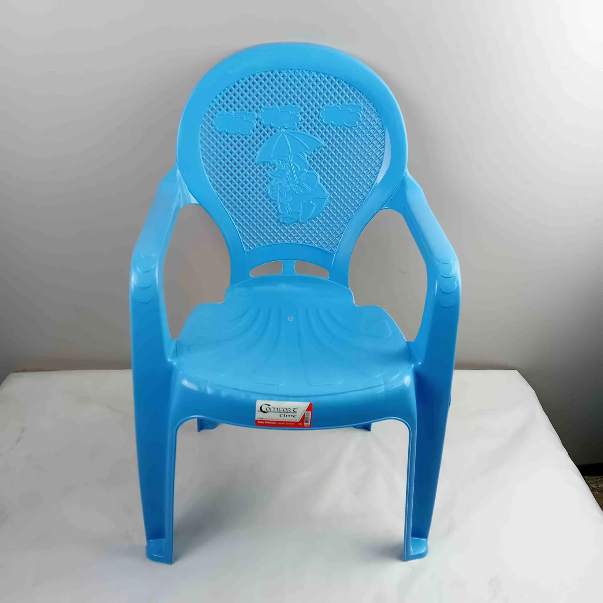 Детско столче - пластмасово с подлакътници 2