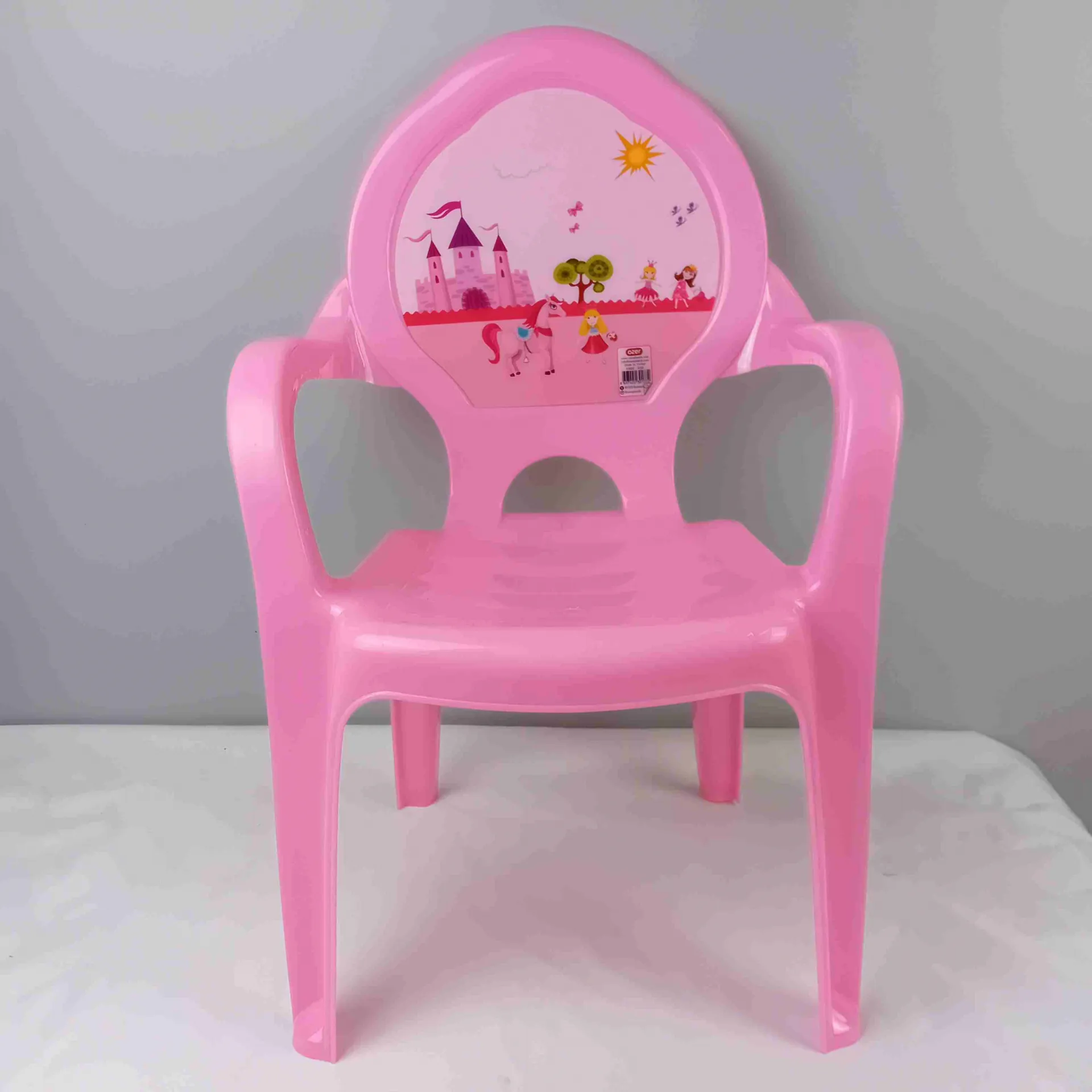 Детско пластмасово столче с картинка 1