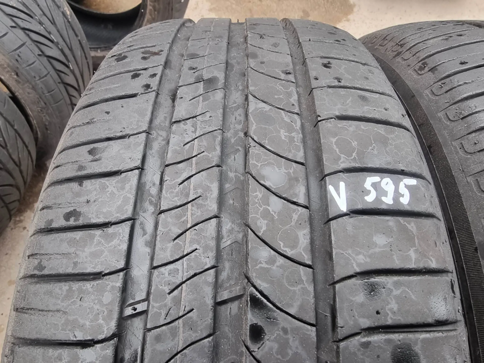 4бр летни гуми 205/55/16 Michelin V595 1