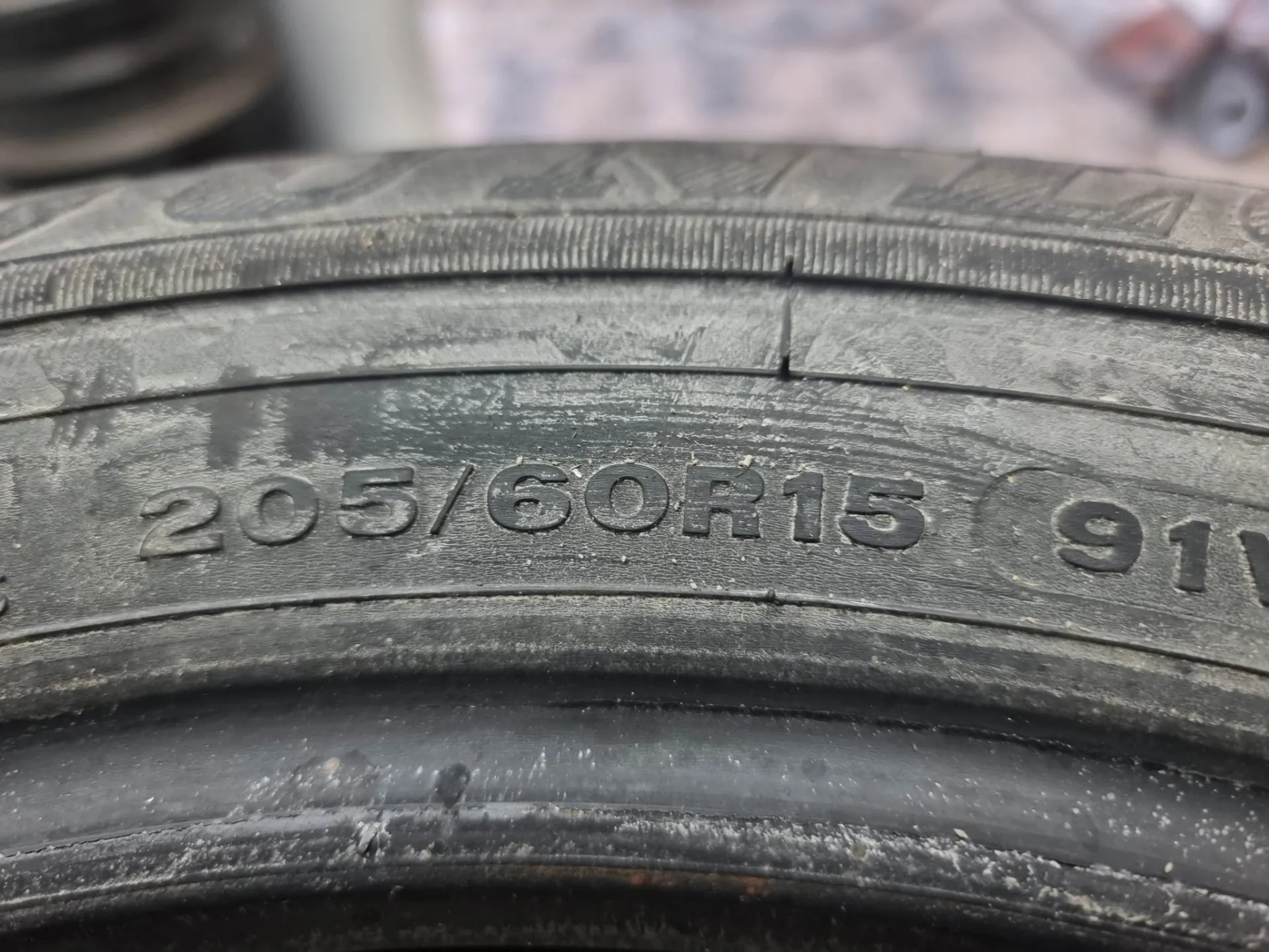 1бр лятна гума 205/60/15 Dunlop R79 2