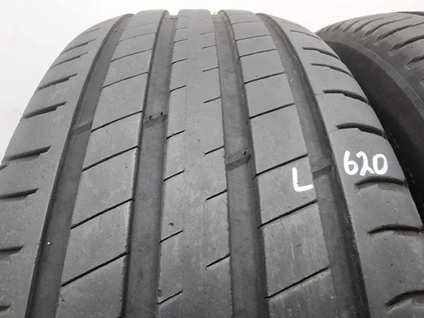 2бр летни гуми 235/60/17 Michelin L0620 1
