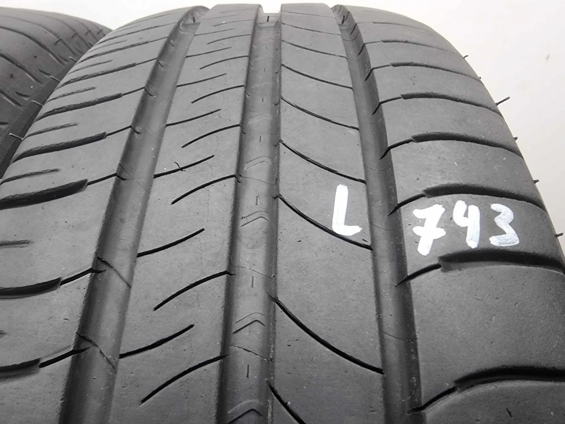 2бр летни гуми 195/55/16 MICHELIN L743 2