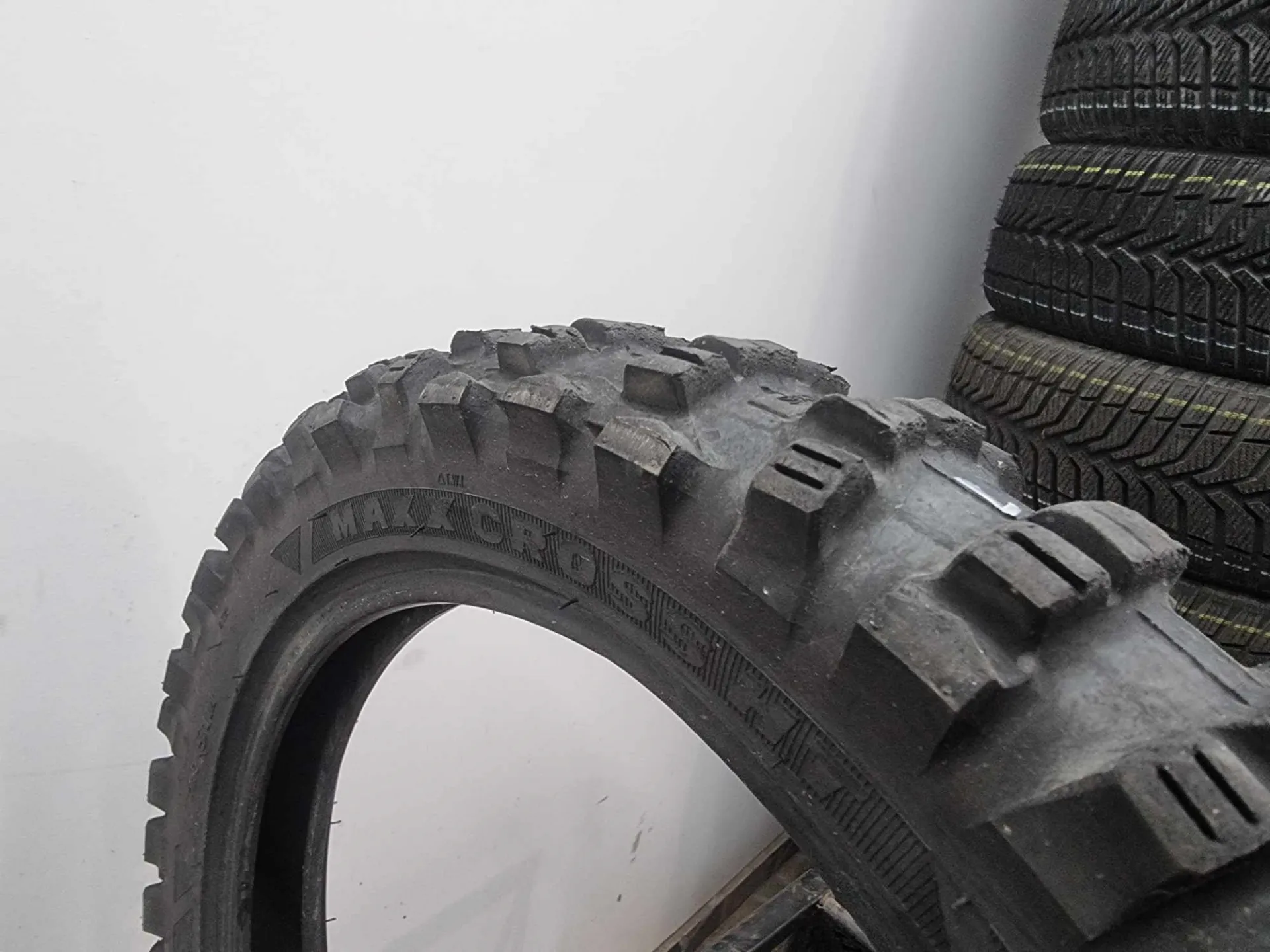 1бр гума за мотор 90/100/16 MAXXIS L0791 2