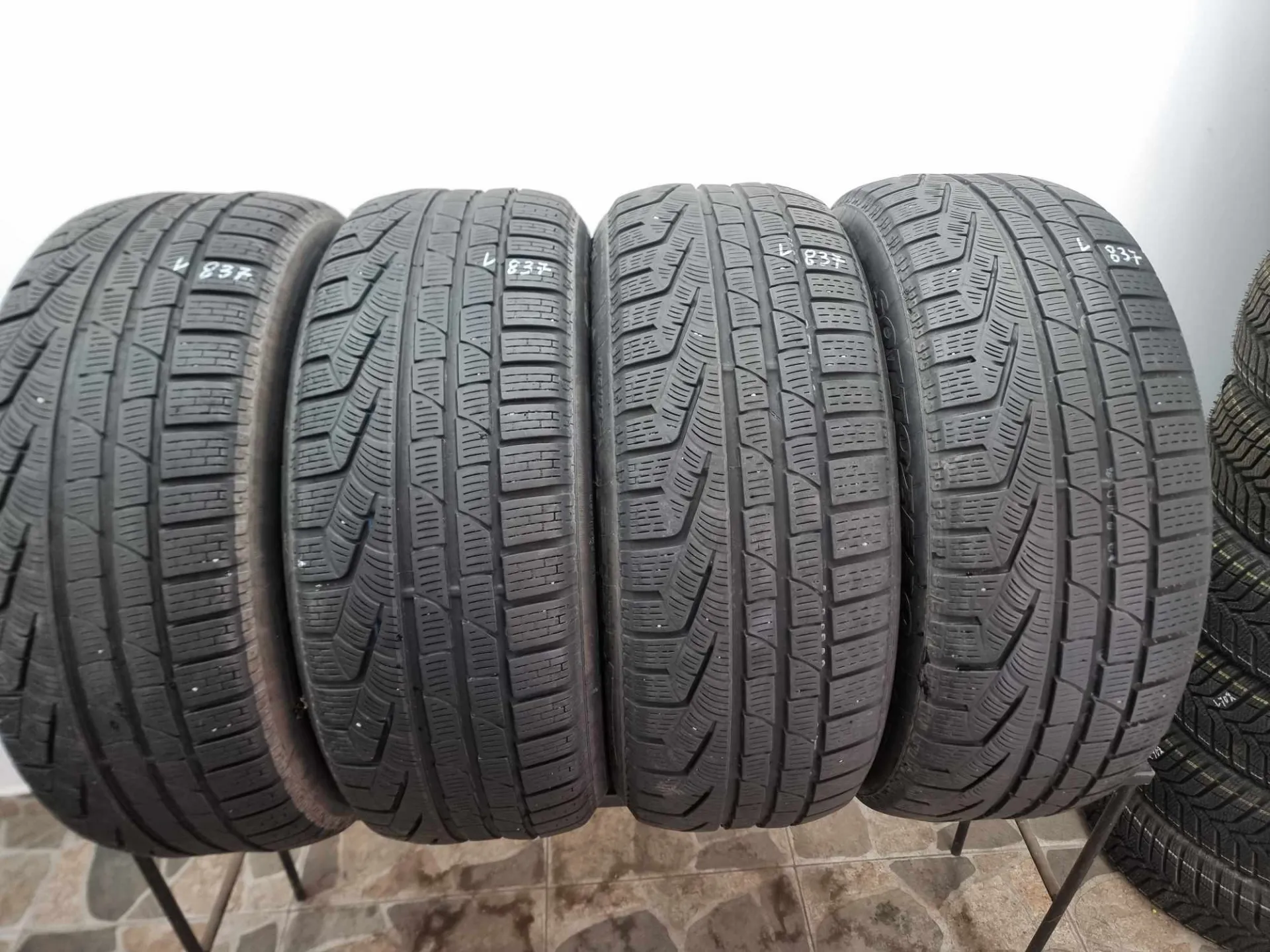 4бр зимни гуми 225/55/17 PIRELLI L0837 5