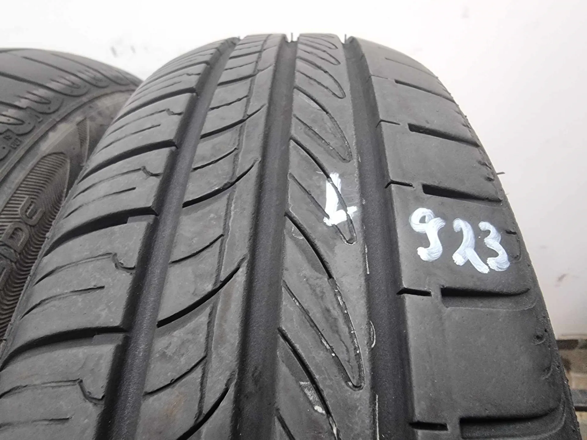 2бр летни гуми 155/70/14 ROADSTONE L0923 2