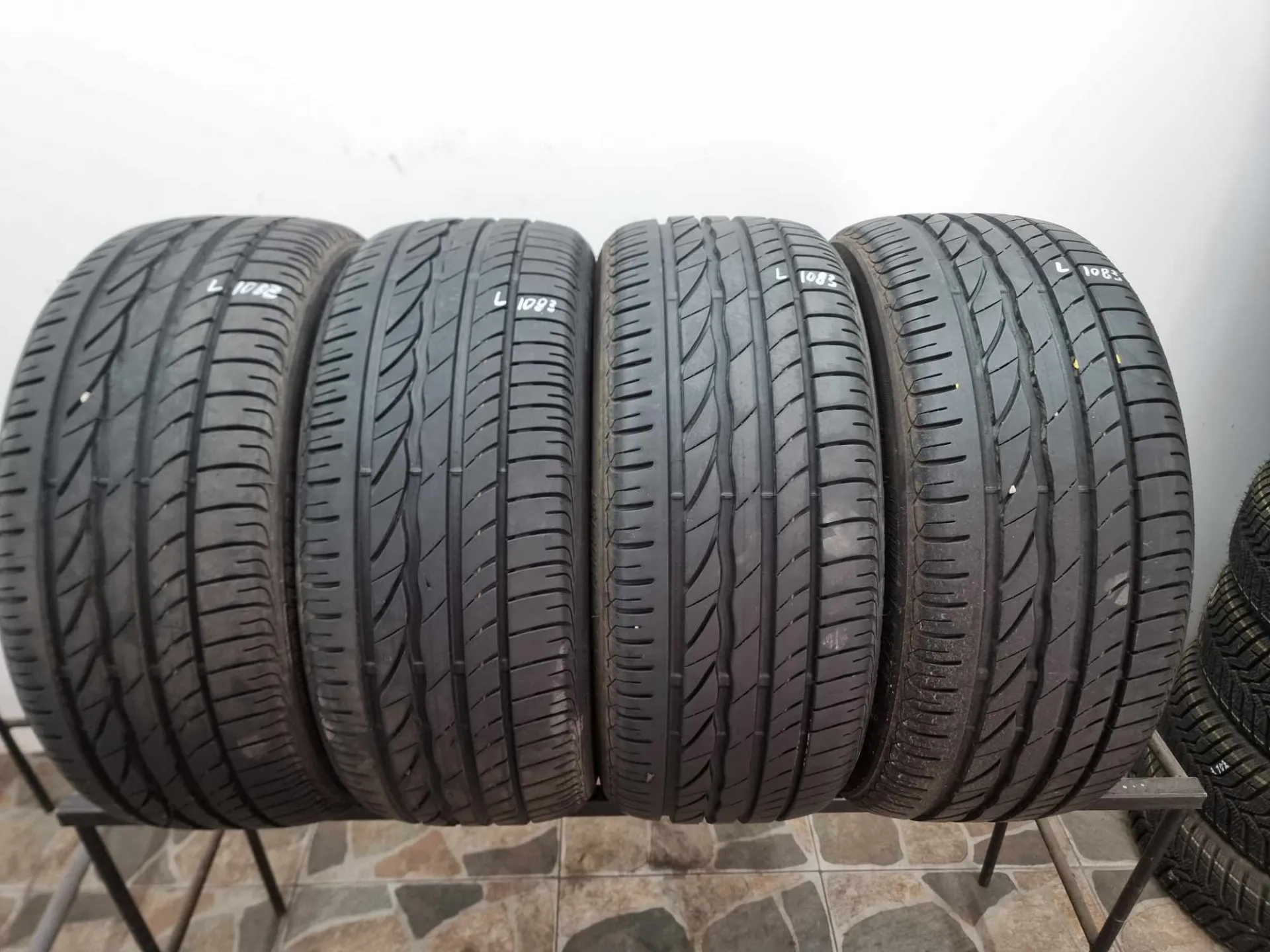 4бр летни гуми 215/45/16 BRIDGESTONE L01083 5