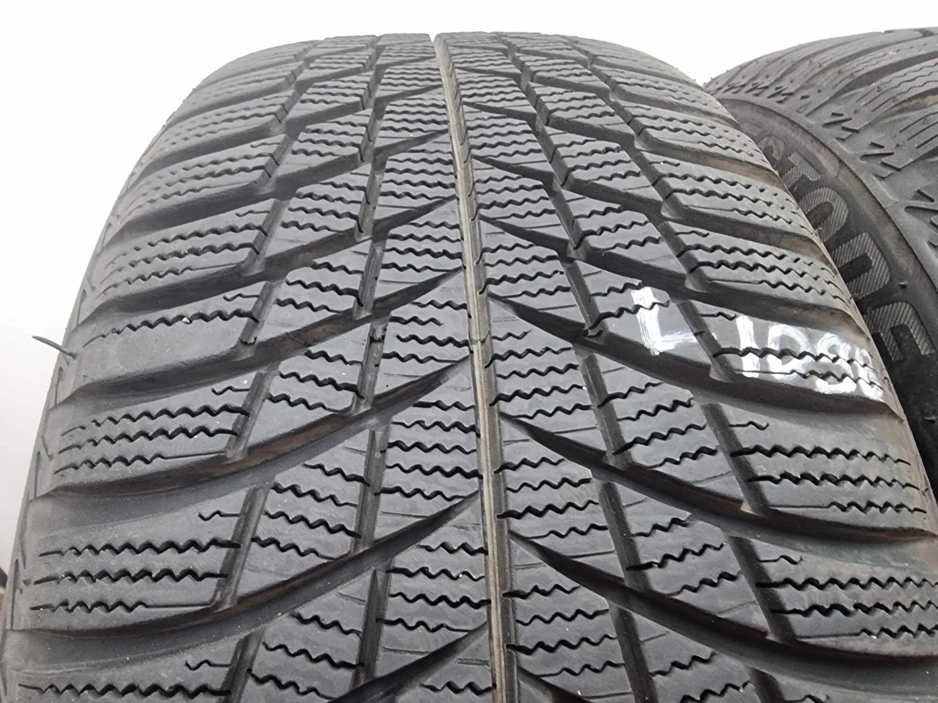 4бр зимни гуми 205/55/16 BRIDGESTONE L01098 1