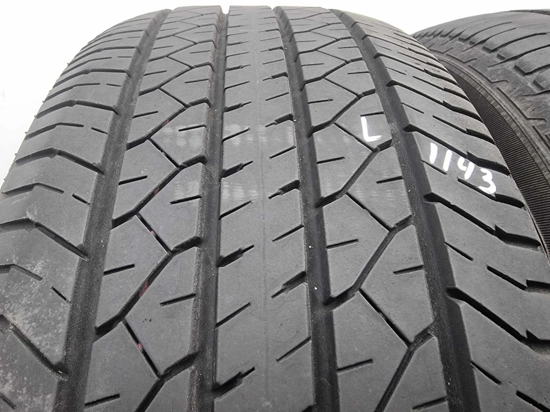 2бр летни гуми 235/55/18 DUNLOP L01143 1