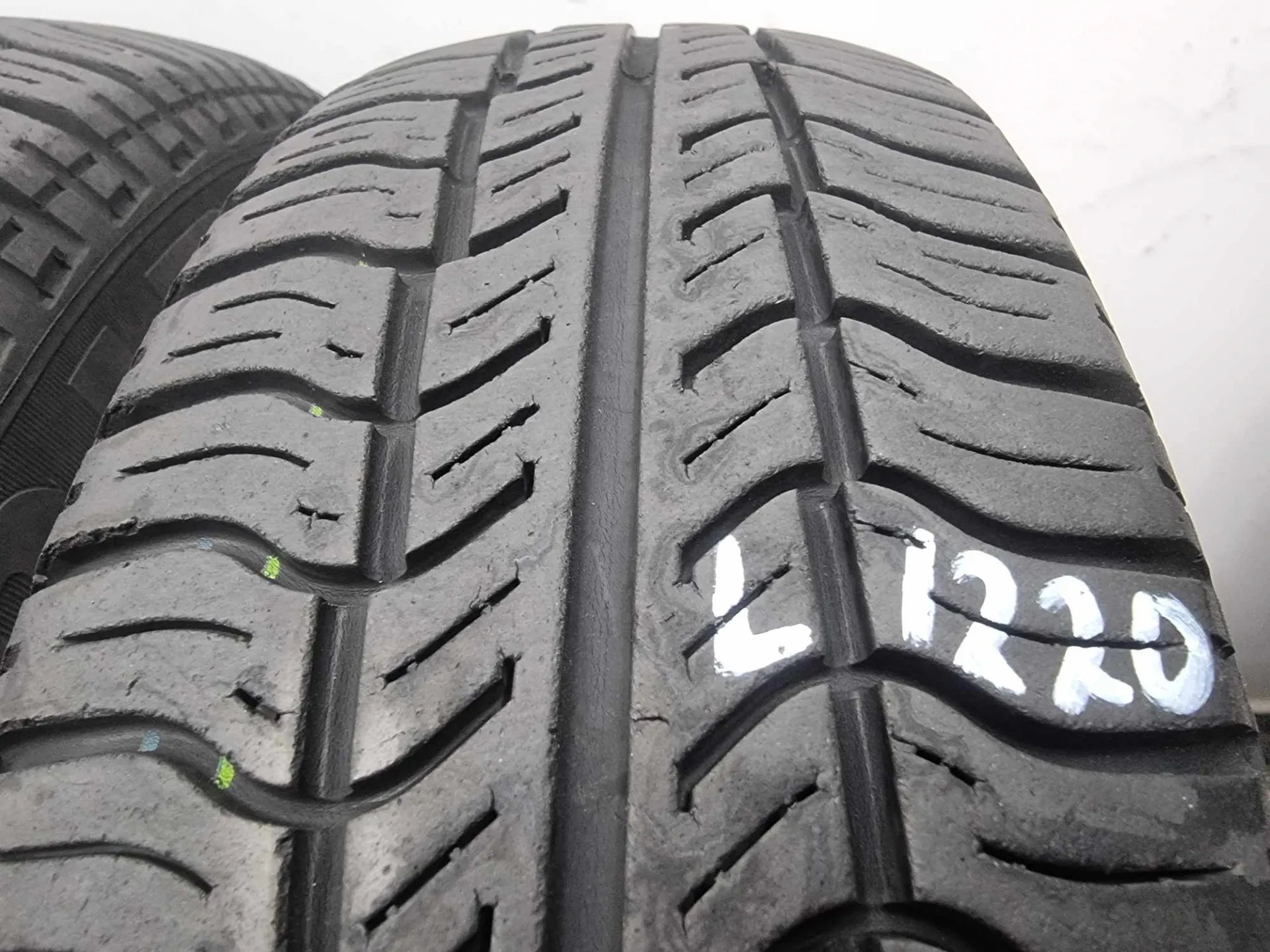 2бр летни гуми 155/70/13 PIRELLI L01220 2