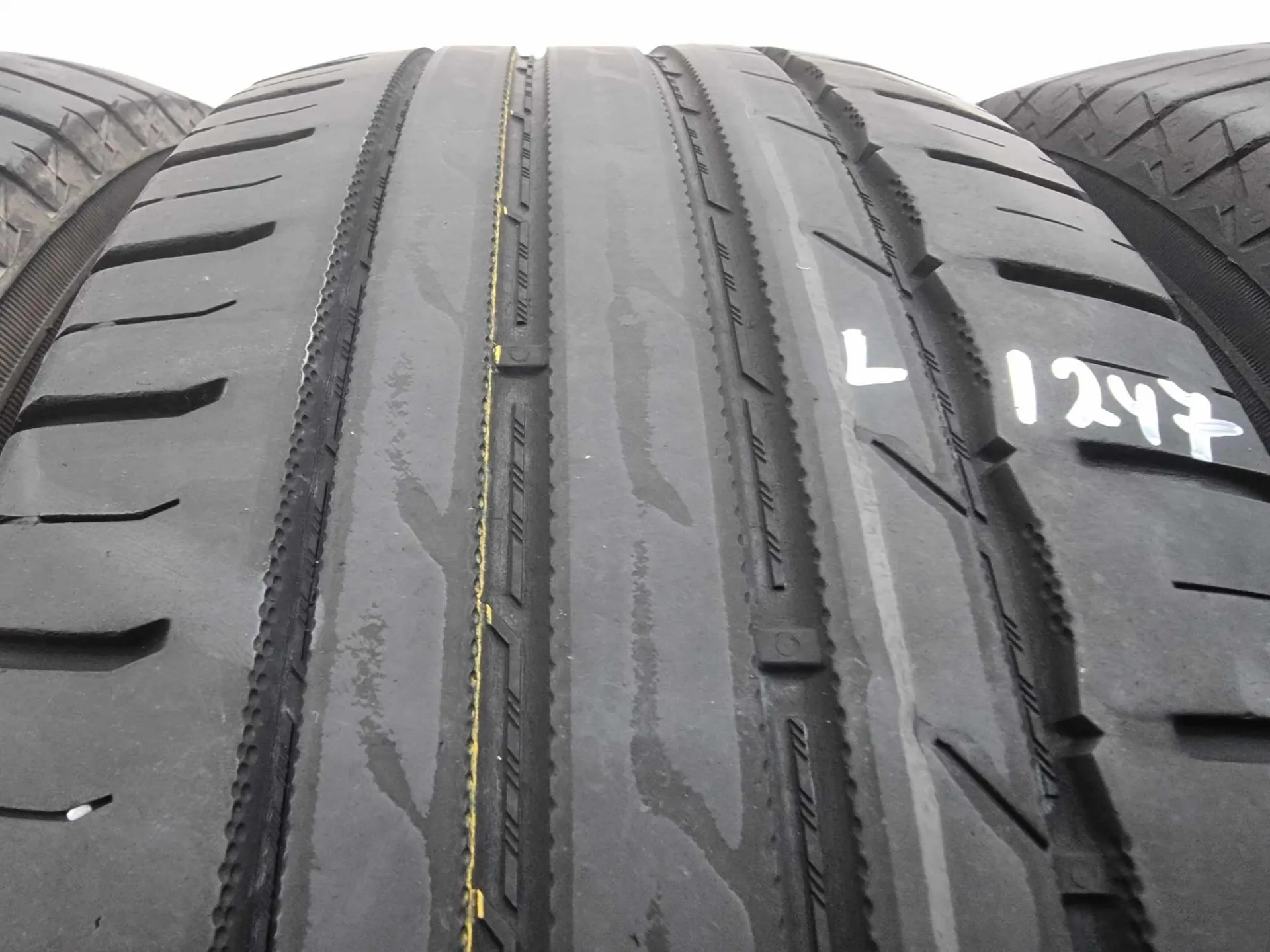 4бр летни гуми 225/65/17 NOKIAN L01247 3