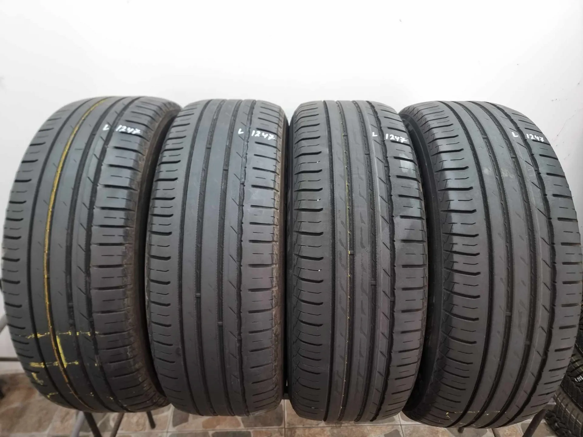 4бр летни гуми 225/65/17 NOKIAN L01247 5