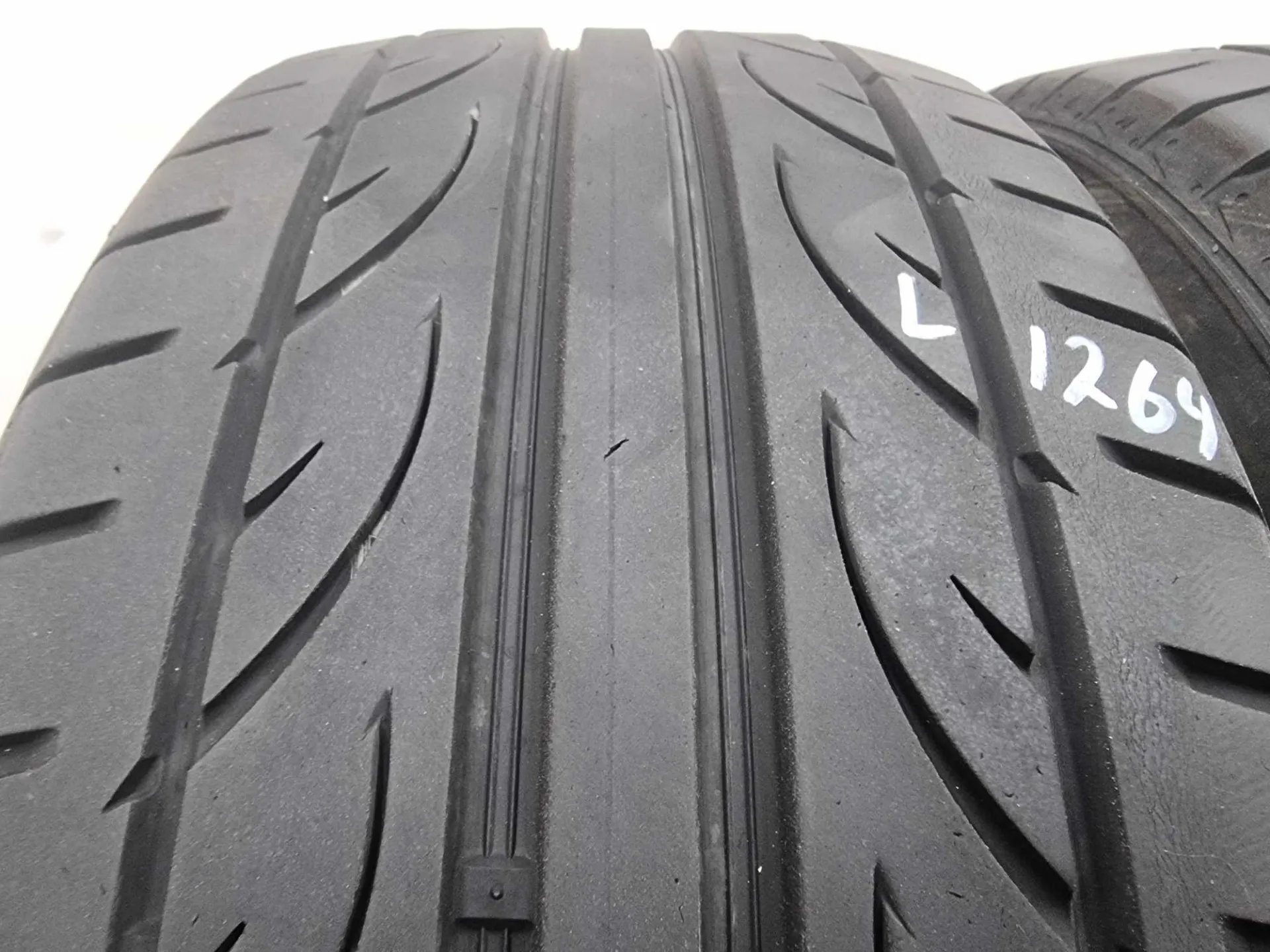 2бр летни гуми 205/45/16 HANKOOK L01264 1