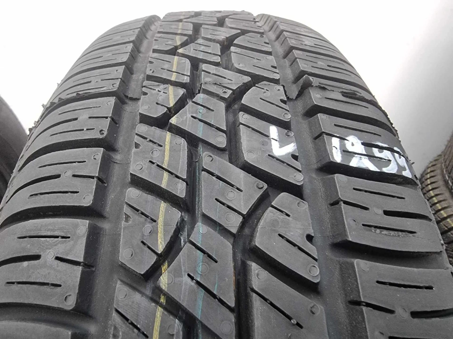 1бр лятна гума 195/65/15 DUNLOP L01299 1