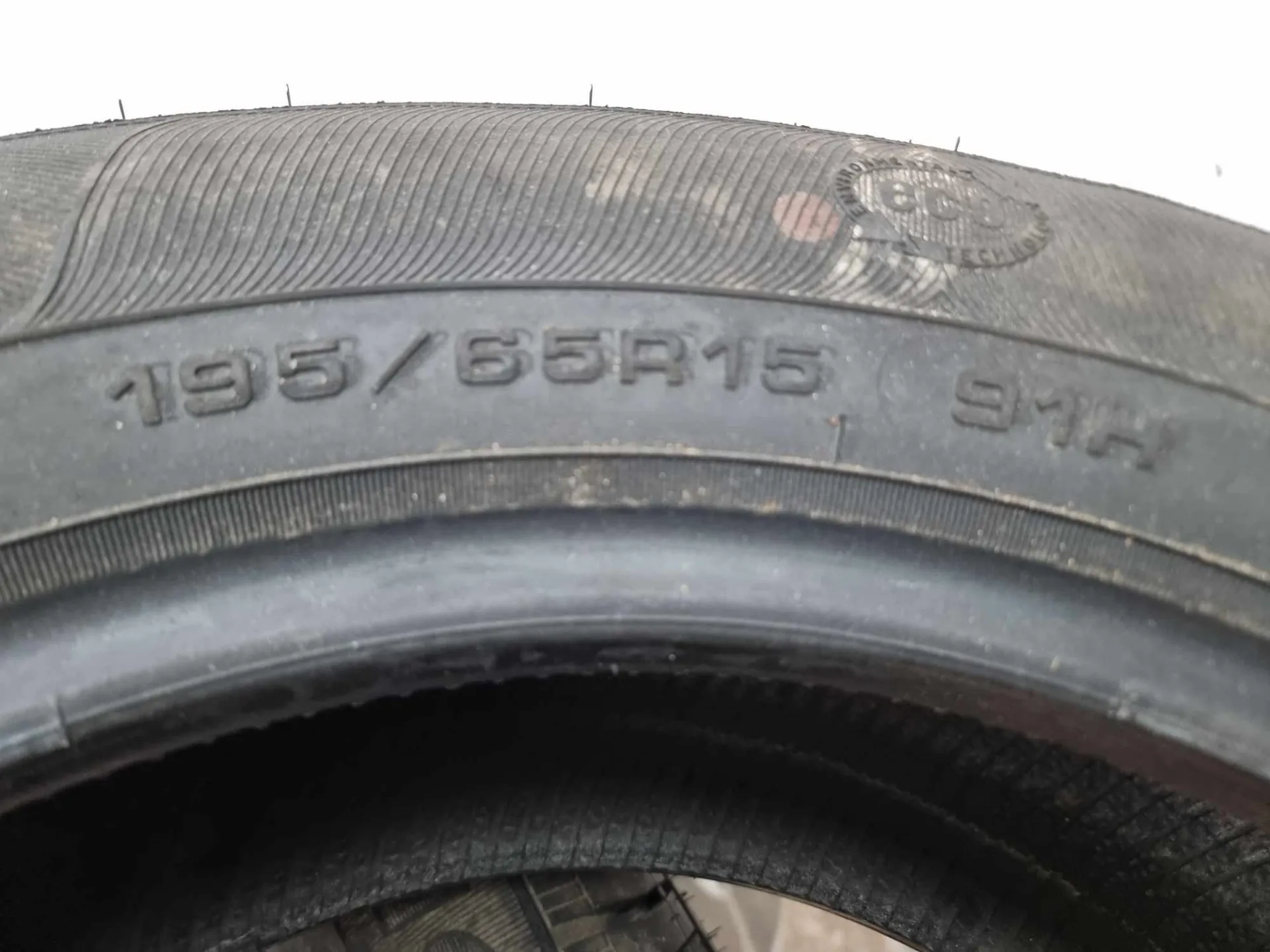 1бр лятна гума 195/65/15 GOODYEAR L01300 2