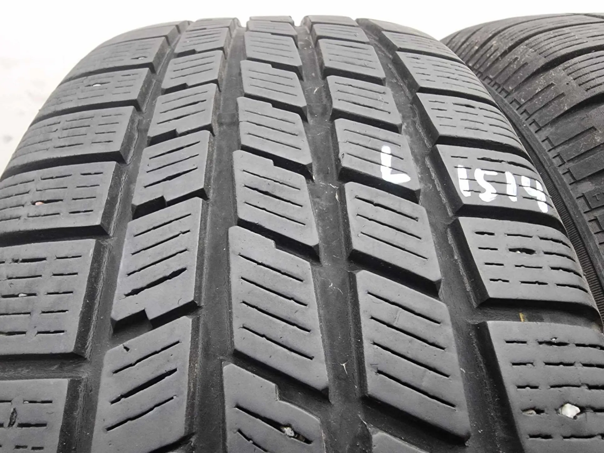 2бр зимни гуми 205/55/16 PIRELLI L01514 1