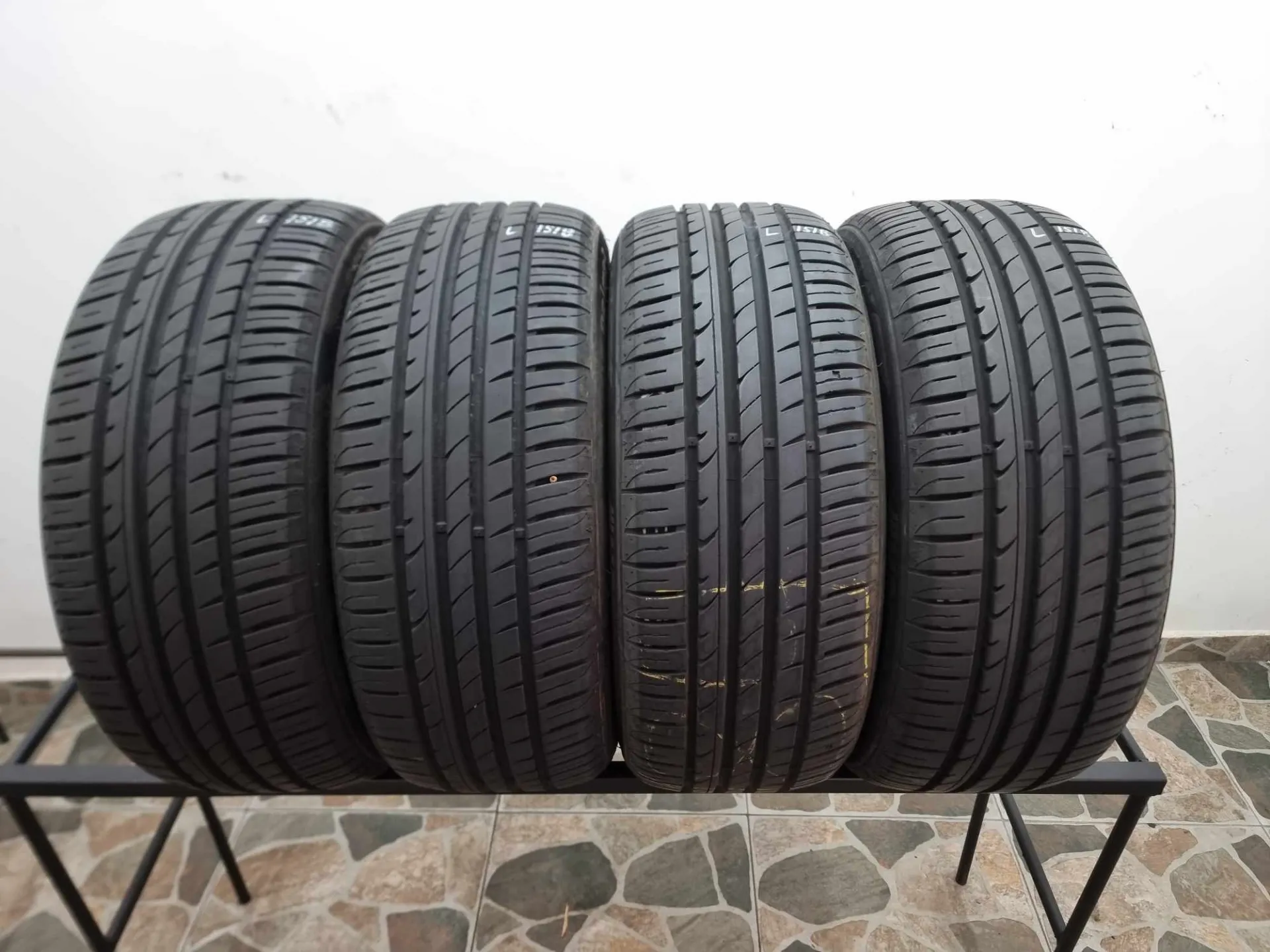 4бр летни гуми 195/50/15 HANKOOK L01518 5