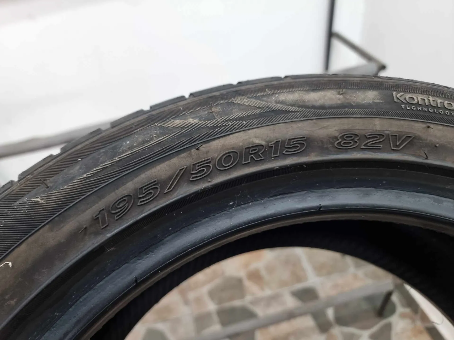 4бр летни гуми 195/50/15 HANKOOK L01518 6