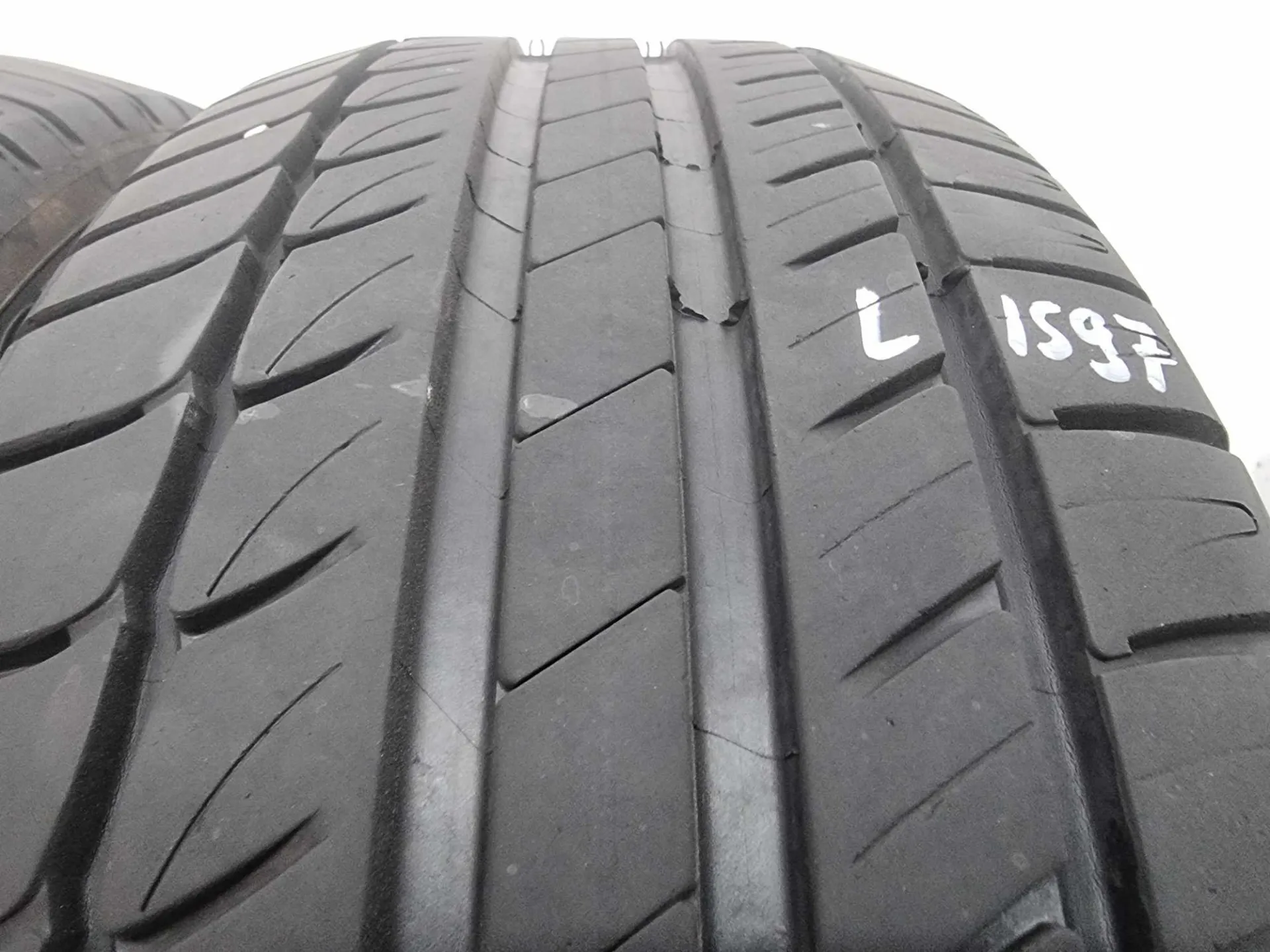 2бр летни гуми 205/55/16 MICHELIN L01597 2