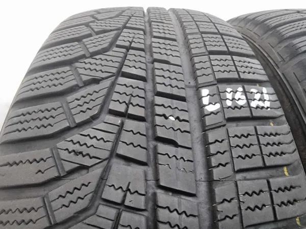 4бр зимни гуми 205/60/16 HANKOOK L01621 1