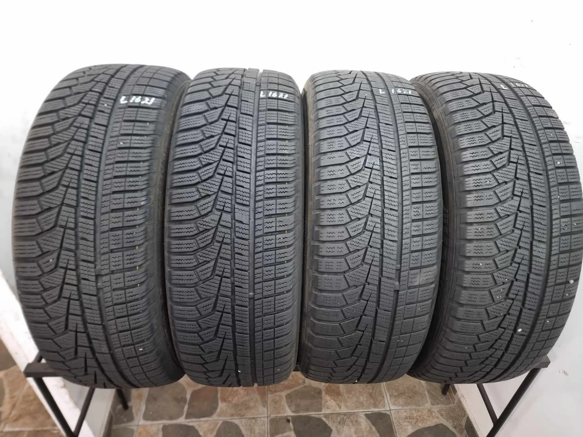 4бр зимни гуми 205/60/16 HANKOOK L01621 5