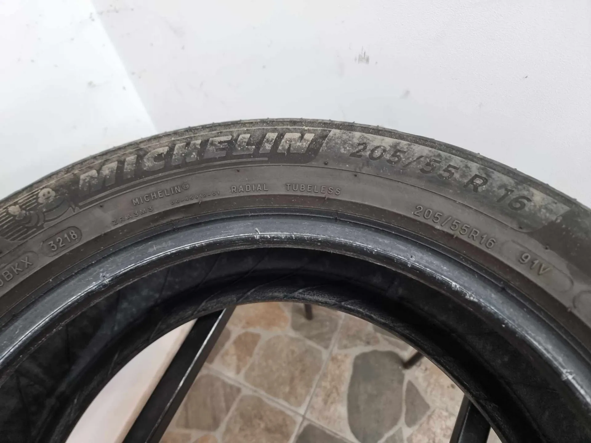 2бр летни гуми 205/55/16 MICHELIN L01627 4